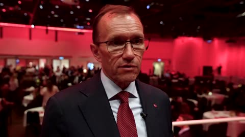 Norway ruling Labour Party wins reelection, populists score gains