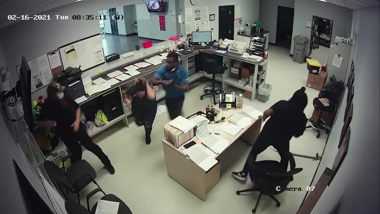 Armed Employee Disarms Machete Wielding Attacker Saving Fellow Co-workers