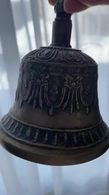 IMAGINE IF THIS BELL WAS BIGGER? HEAR THE RESONANCE💘💘💘
