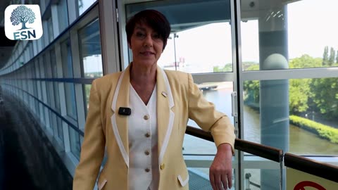 Christine Anderson back to Canada
