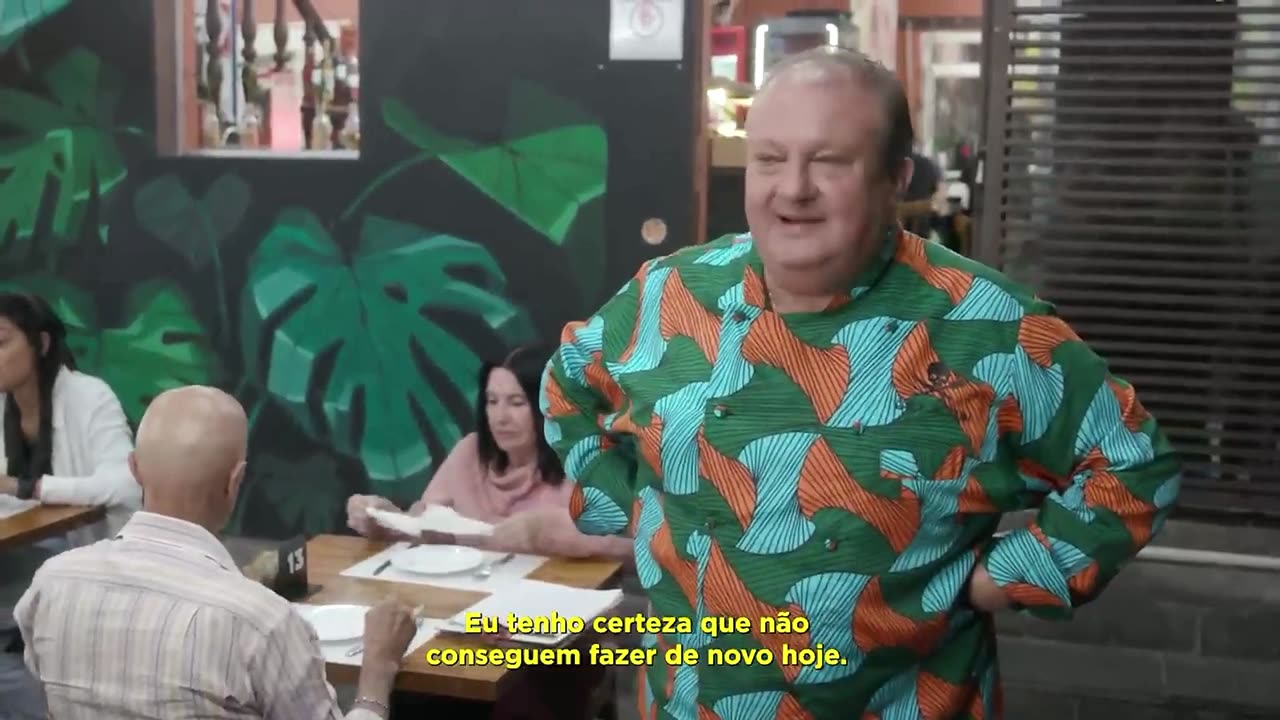 Jacquin perde a paciência com confusão e expulsa proprietário da cozinha de restaurante