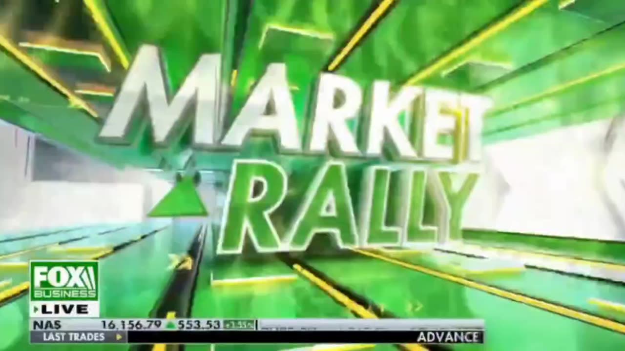 📉 Stocks soar—Dow +1,300, S&P +3.2%, Nasdaq +3.6%