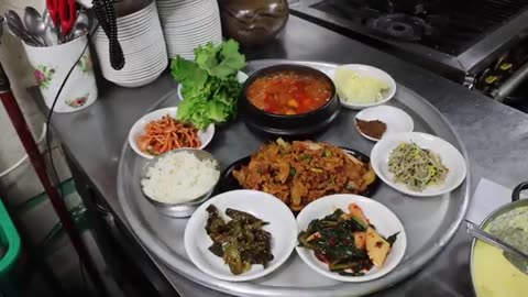 Wait 1 Hour Just to Eat This?! A Legendary Baekban Spot You’ll Never Know Without Visiting Uijeongbu