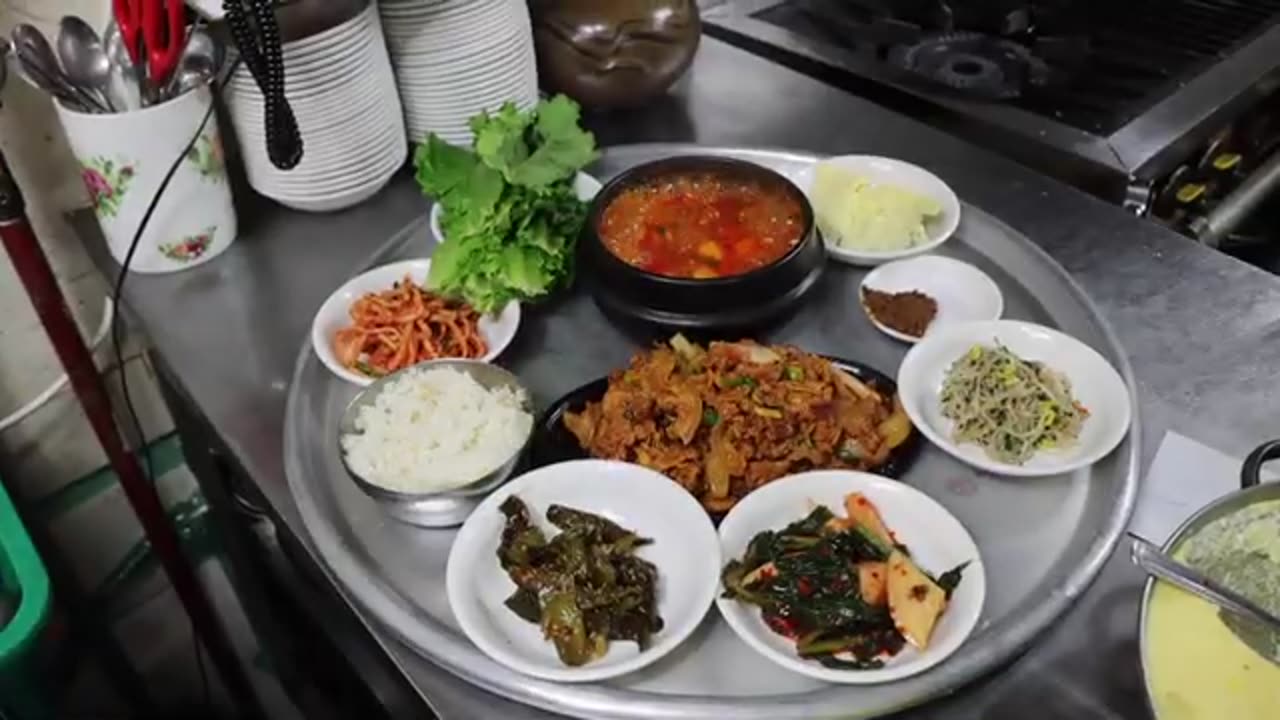 Wait 1 Hour Just to Eat This?! A Legendary Baekban Spot You’ll Never Know Without Visiting Uijeongbu