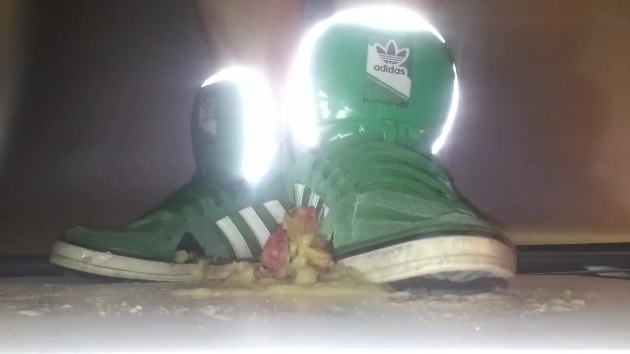 Comfy Sneakers vs. Fruit