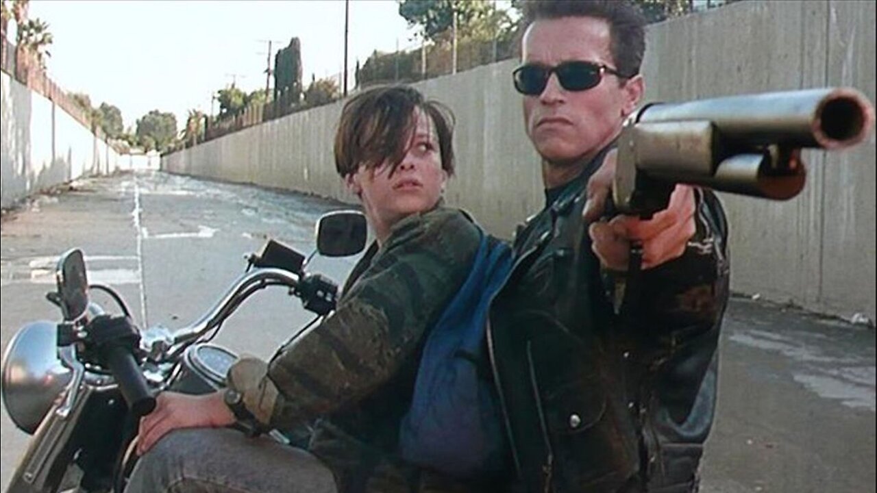 Tus padres adoptivos han muerto | Terminator 2 | 1991