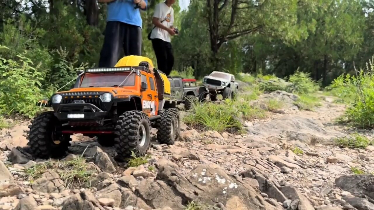 "RC Rebels | Extreme Rock Crawling Adventure on Rugged Trails"