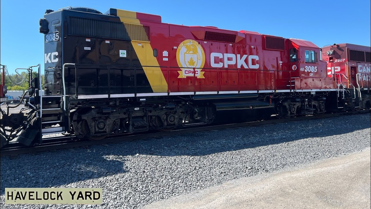 Switch Out with 3085 at CPKC Havelock