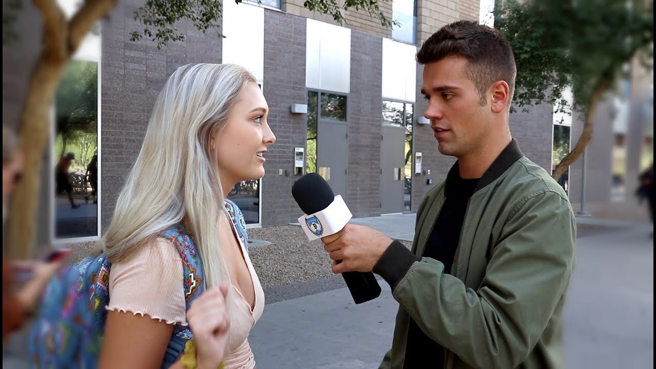 What Do Girls REALLY Look For In A Guy? 🤔💬 | Public Interview Prank 😂🔥