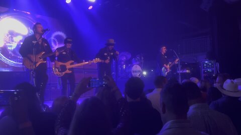 The Boxmasters playing “I Got a Girl”
