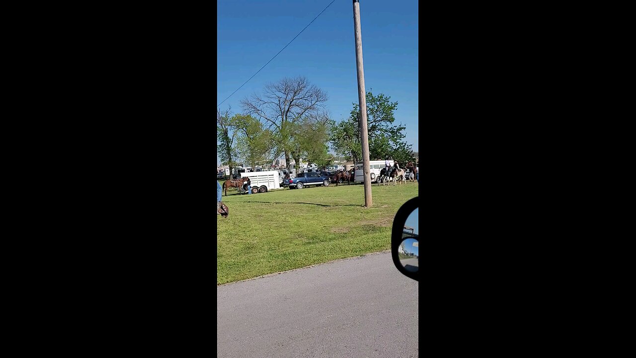 Okmulgee rodeo is in town! 🐴🐎🐴