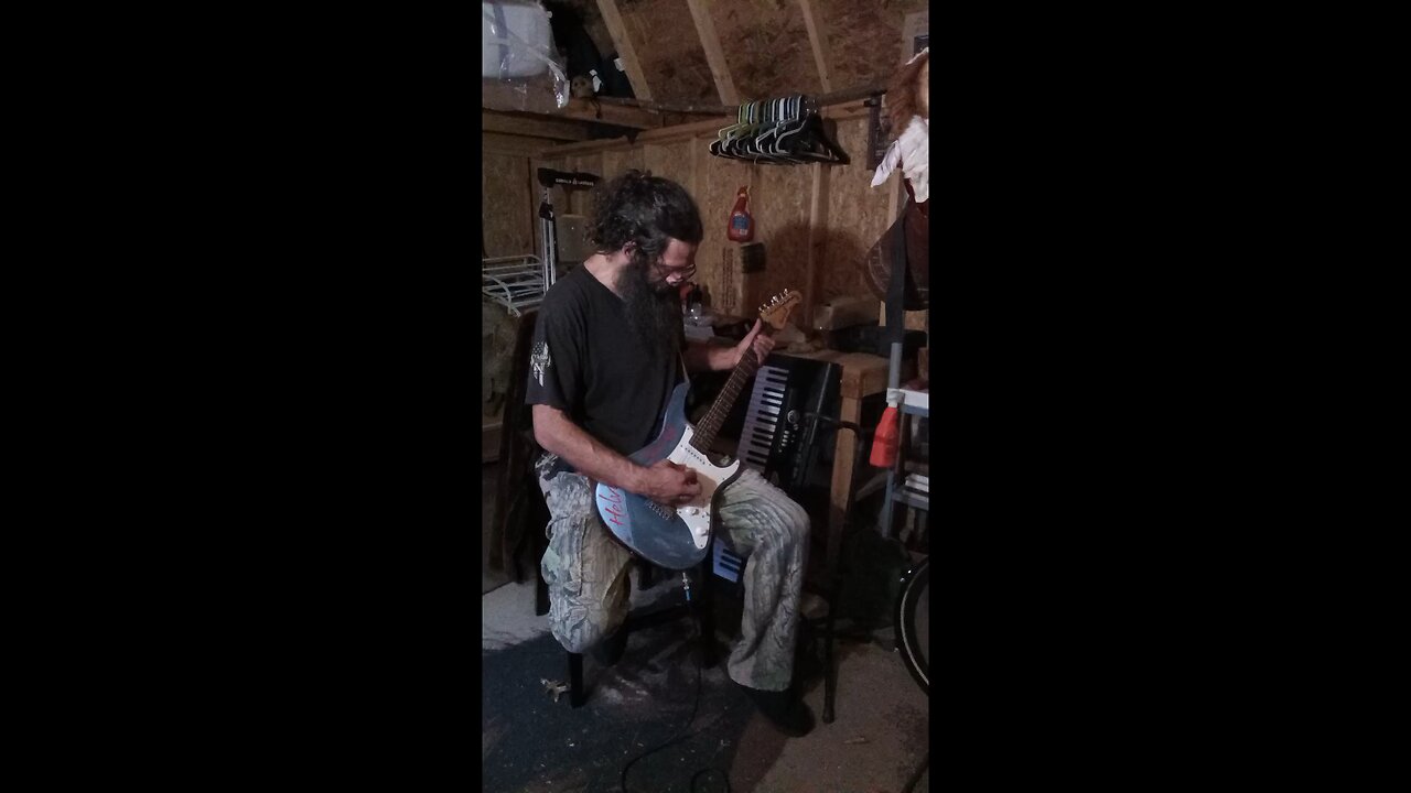 Some more guitar RIFFing for y'all.