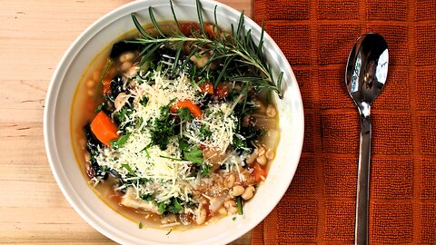 How to Make Delicious Ribollita