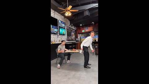 Can I offer you a beverage?🍑🍴 🛹? No way❌ No way❌! Had to keep making all kinds of turns...