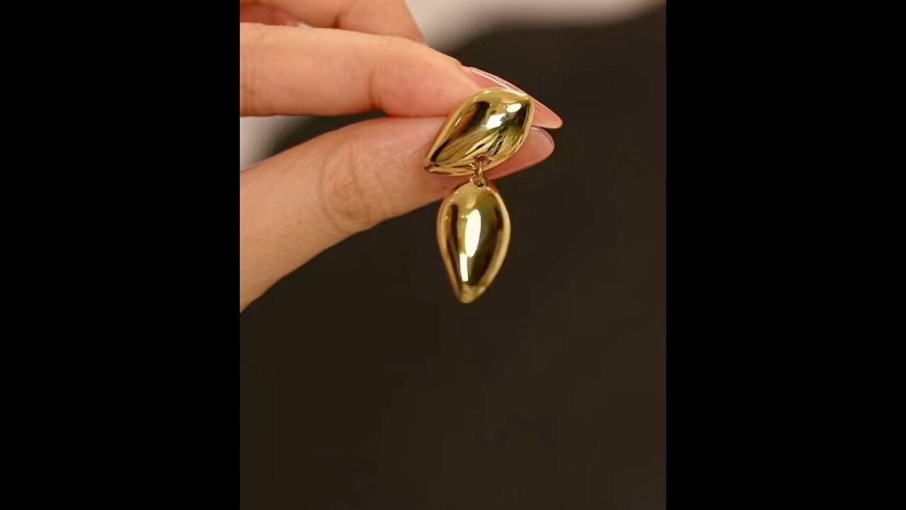 Gold plated earrings