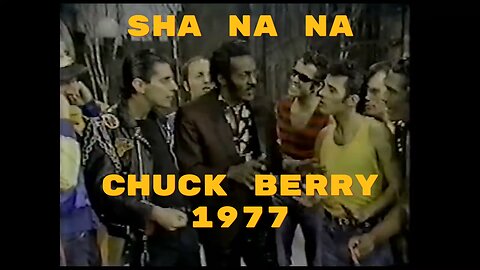 Chuck Berry & Sha Na Na Rock the Stage – 1977 Time Capsule of Pure Energy!