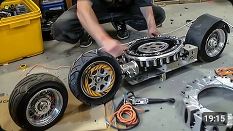 Man Builds a High Power Fat Tyres Electric Scooter DIY Project by hennybutabi