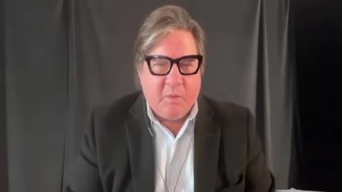 Since Trump Is Arming Ukraine ... He Can't Be A Mediator Between Russia & Ukraine