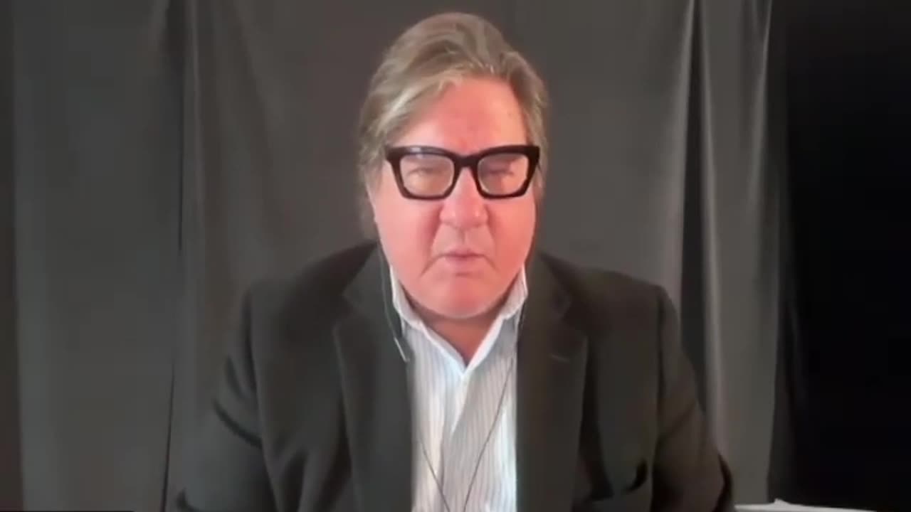 Since Trump Is Arming Ukraine ... He Can't Be A Mediator Between Russia & Ukraine