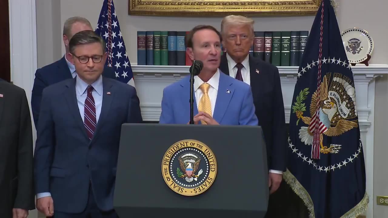 🚨🔥REPORTER: "How did you convince Hyundai to come to your great state?"