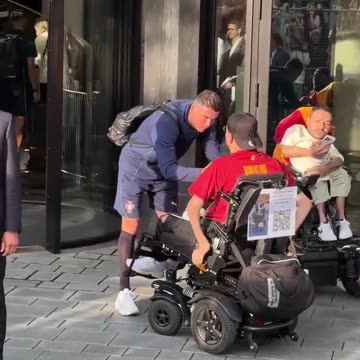 Damn he almost ran over Ronaldo.😭😭😭 Imagine if he couldn’t play tomorrow