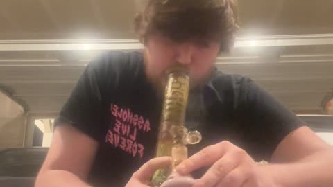 Day 449 pt4 I forgot the music was on when I came inside lmao