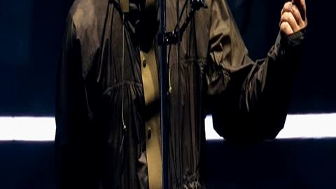 Oasis Fans Make Safety Plea to Liam Gallagher as H