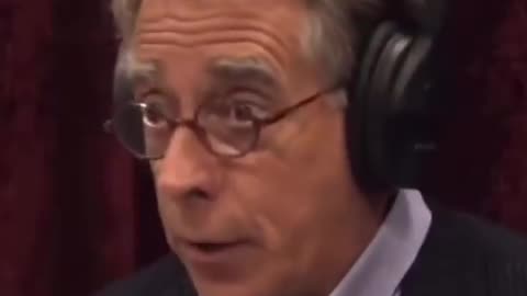 Gavin de Becker Here's what's in childhood vaccines right now - human fetus DNA