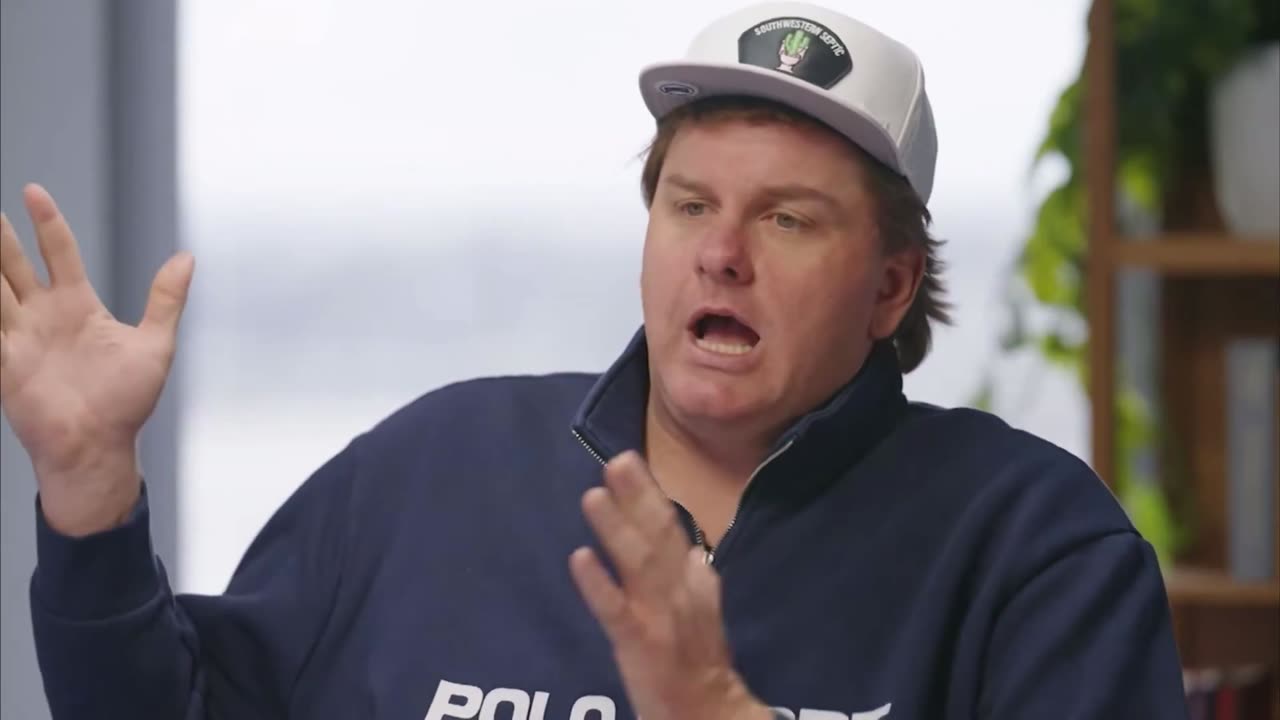 CNN asks Tim Dillon if comedians with podcasts are “part of a new establishment”