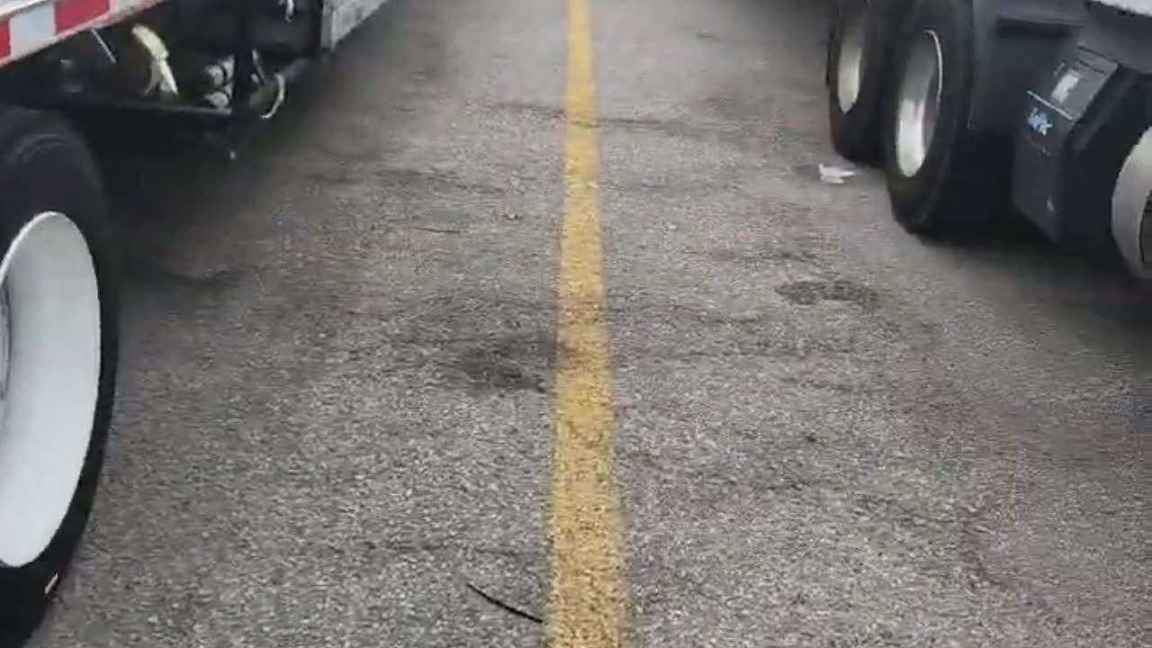 BASEBALL AND A GRILL NOTHIN BETTER #ourtruckinglife #atruckerslife #truckdriver #trucking