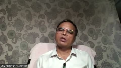“मुसीबत से बाहर निकलने के दो रास्ते — दलाल या स्वविवेक?”