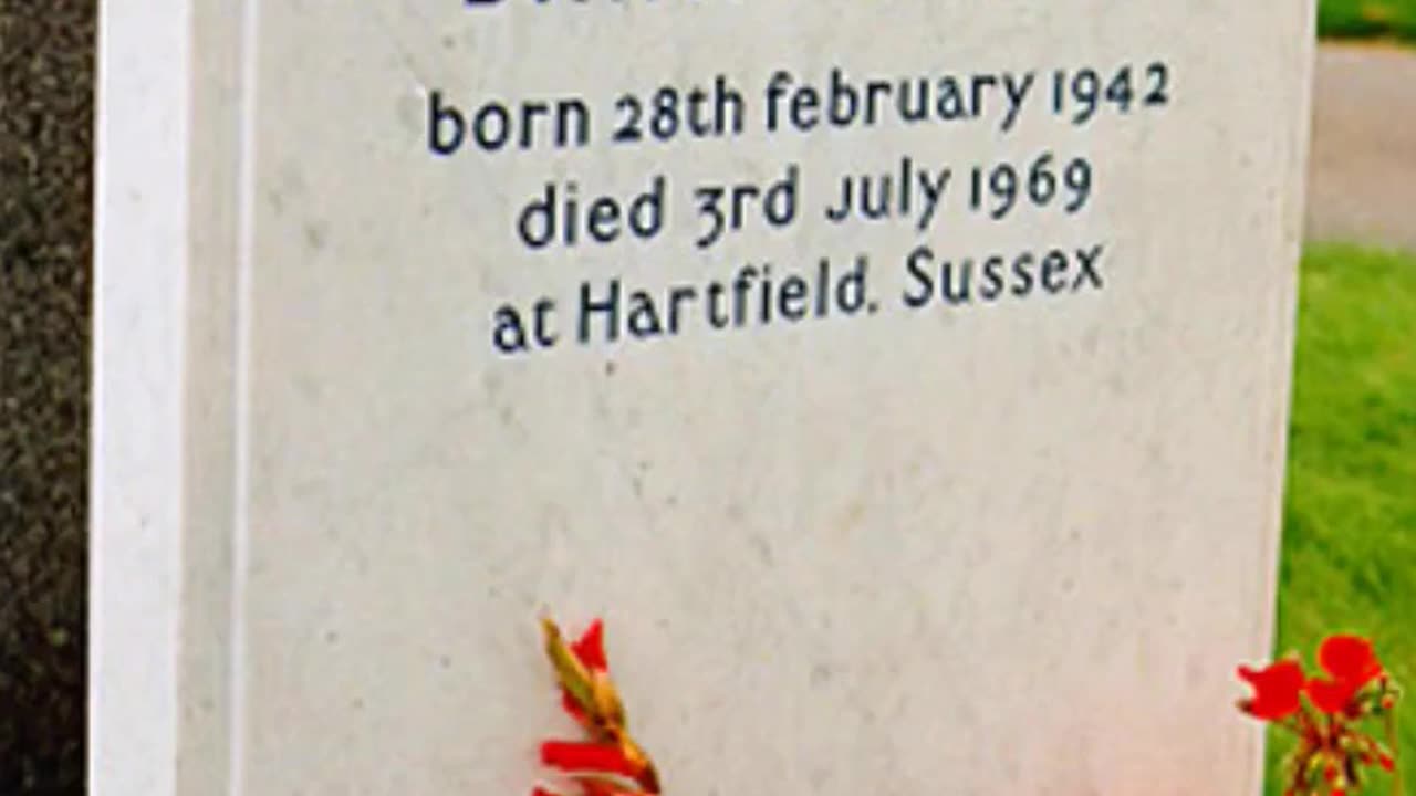 FAMOUS GRAVES - VOL. 395: BRIAN JONES