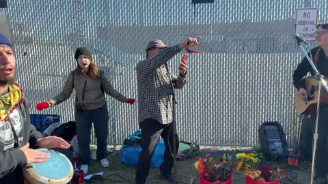 LIVE: Protest Outside Broadview ICE Facility