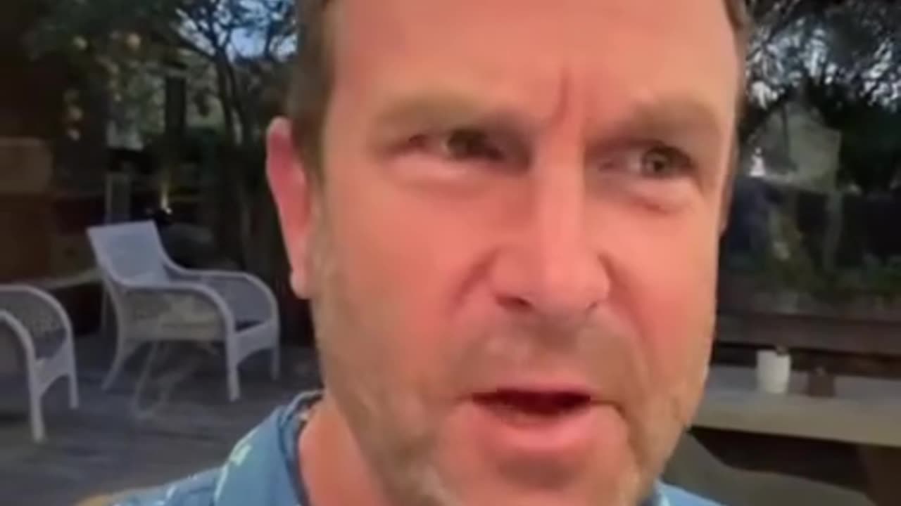 Part 5 of 5. Analogue people united. | A Stand in the Park & Brady Gunn