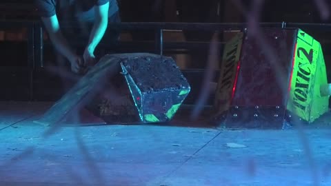 Robots Live Stoke 2025: Eruption Vs Toxic 2 Vs Monument Vs Hunterbird 1 Vs Apocalypse