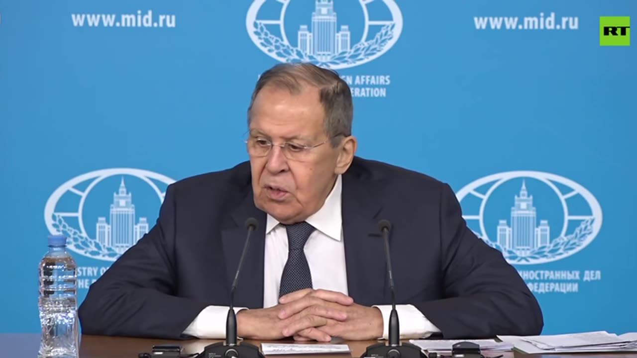 Der russische Außenminister Sergej Lawrow:NATO-Mitglied anzugreifen