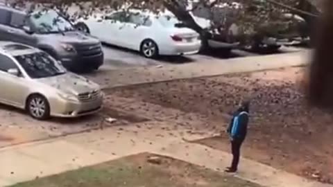 An Amazon Truck in the Hood