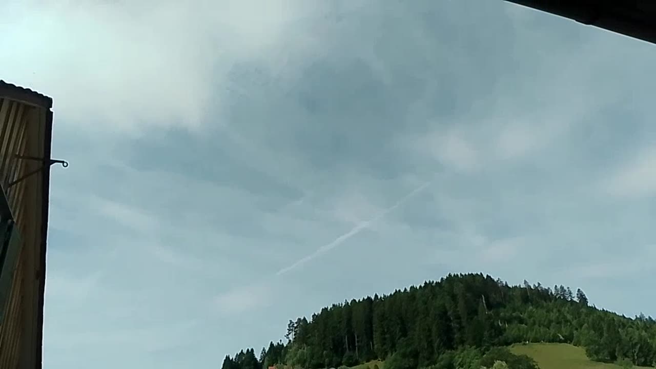 Himmel in Baiersbronn am 1.6.2025 um 10:33 Uhr