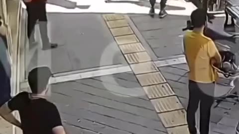 Snatcher Was Caught in Seconds