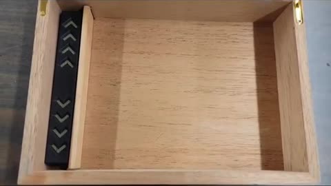 Puffaland Wood Desktop Humidor