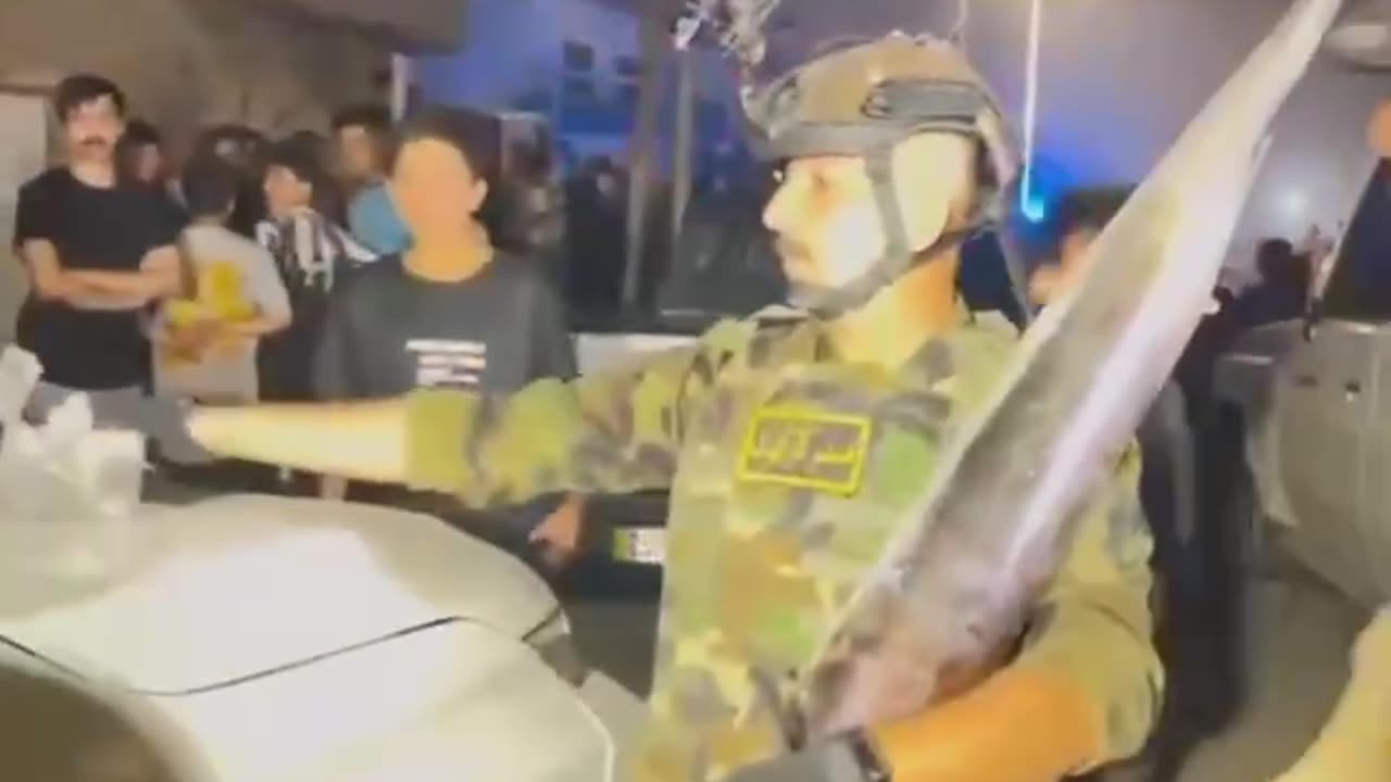 Iraqi security forces recover remains of unidentified projectile