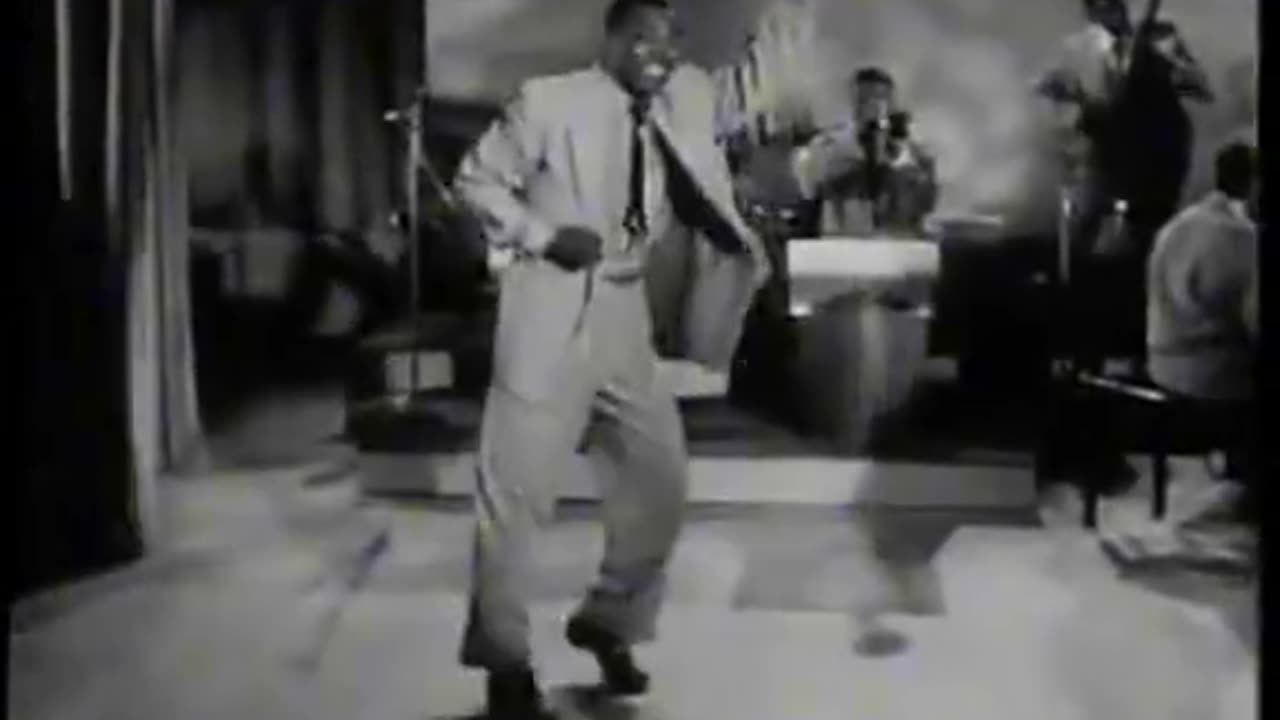 The first moonwalk in history happened in 1943 and Bill Bailey did it