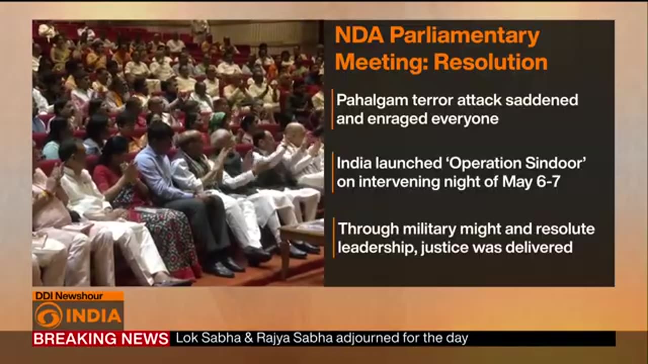 Philippines_President_pays_tribute_to_Mahatma_Gandhi_at_Raj_Ghat___more_updates___DD_India_News_Hour