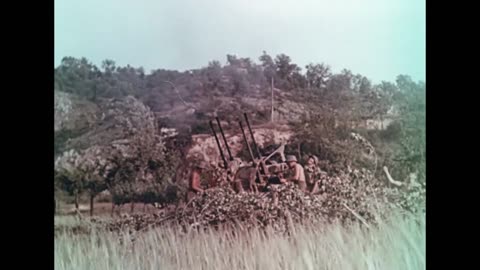 Original color footage of 2cm Flak 38 and Flakvierling 38 in action in Italy circa 1944