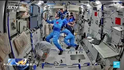 Chinese astronauts return to earth after spacecraft damaged by space debris FRANCE 24 English