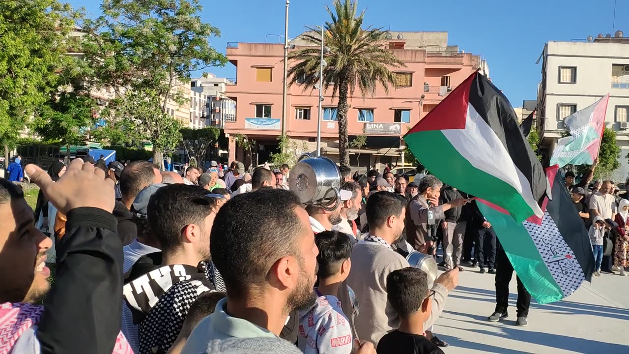 مسيرة الأواني للتنديد بالتجويع الممنهج على سكان غزة طنجة 11 05 2025 فلسطين ماشي للبيع