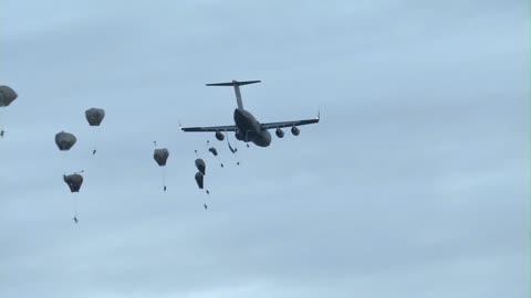 173rd Airborne Conducts Airfield Seizure in Rivolto.10 December 2014