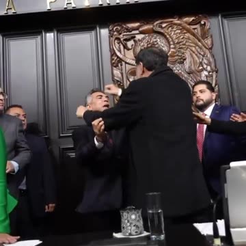 Congreso mexicano: Moreno y Noroña exhiben el desorden político del país