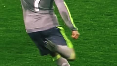 The Ronaldo Chop™️