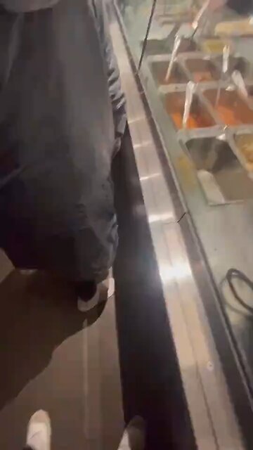 Police probe fight at West Hartford Chipotle caught on video; no arrests made. #CT #japd